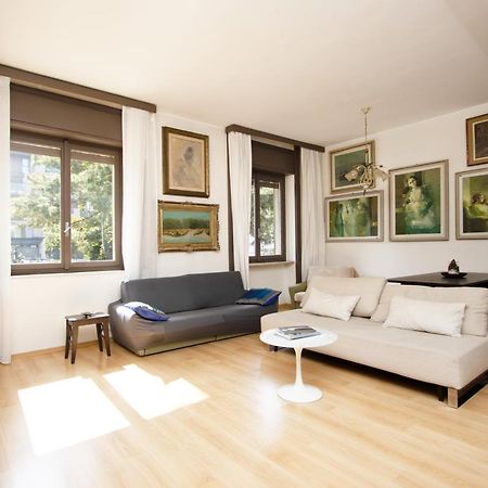 Note D'Artista-Duomo 15 Minutes Apartment มิลาน ภายนอก รูปภาพ