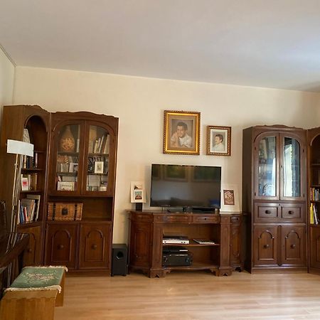 Note D'Artista-Duomo 15 Minutes Apartment มิลาน ภายนอก รูปภาพ