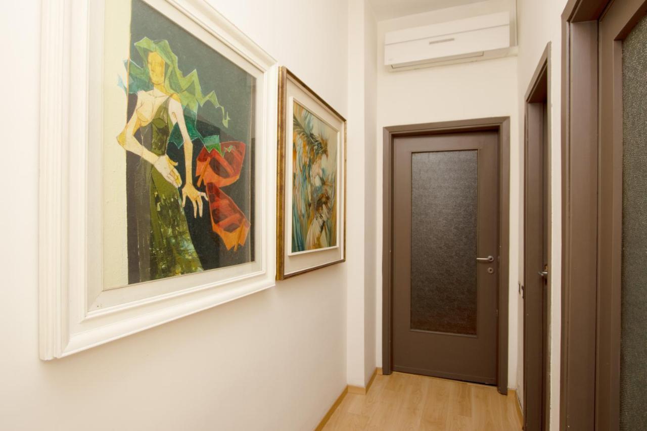 Note D'Artista-Duomo 15 Minutes Apartment มิลาน ภายนอก รูปภาพ