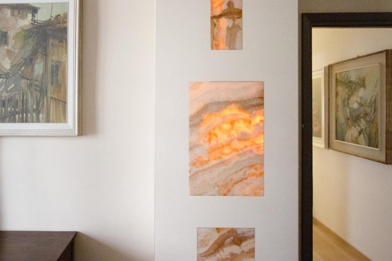 Note D'Artista-Duomo 15 Minutes Apartment มิลาน ภายนอก รูปภาพ