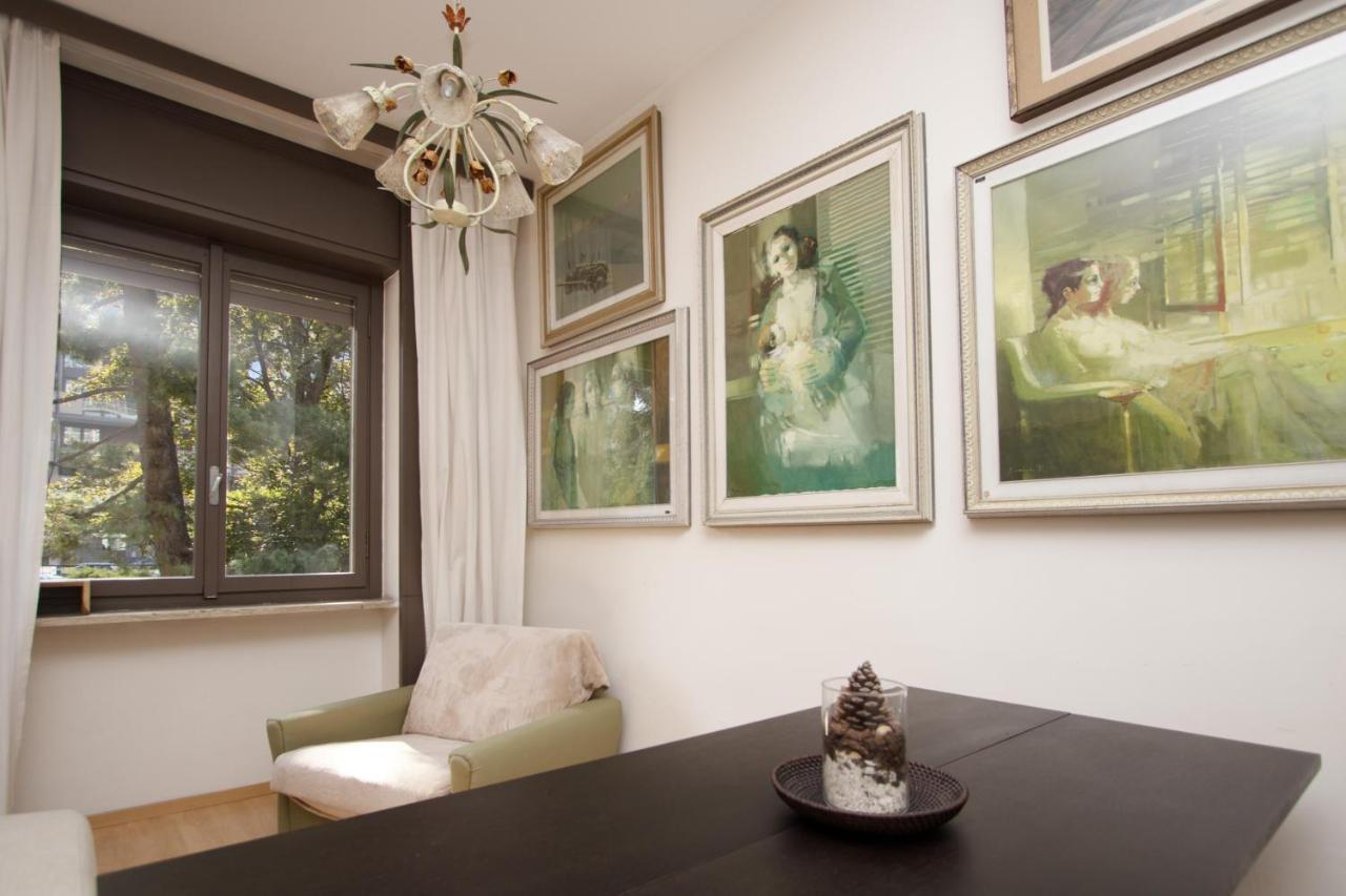 Note D'Artista-Duomo 15 Minutes Apartment มิลาน ภายนอก รูปภาพ